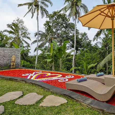 Anandari Ubud Villa Bagian luar foto